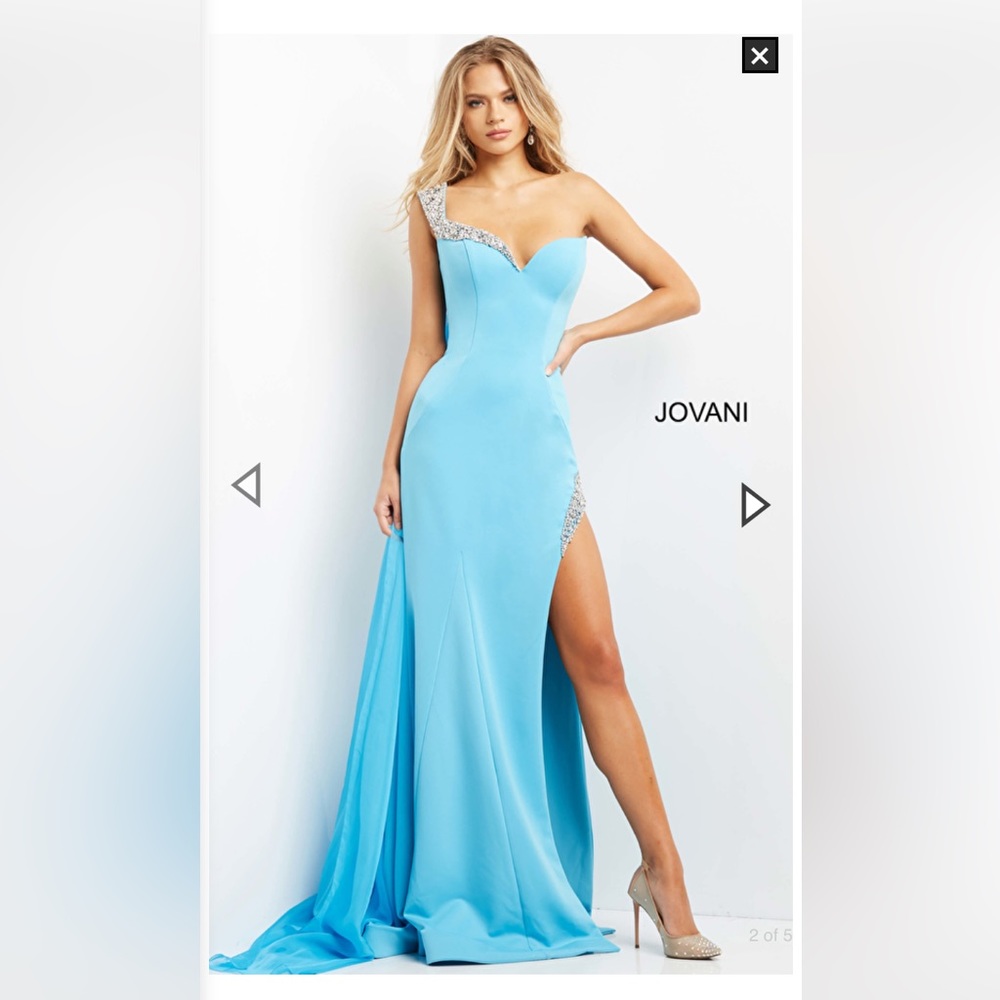 Absolutely beautiful aqua Jovani pageant/prom dress.